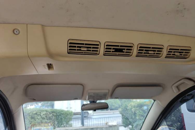 Used Dongfeng Fengon 2013 1.3L Manual Deluxe Edition DK13-08 Headliner