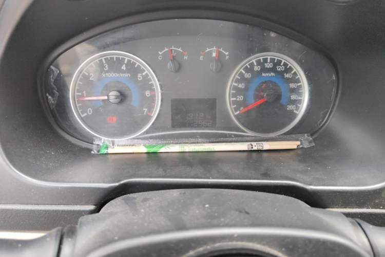 Used Dongfeng Fengon 2013 1.3L Manual Deluxe Edition DK13-08 Odometer Close Up