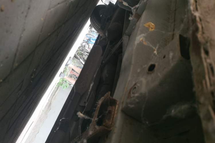 Used Dongfeng Fengon 2013 1.3L Manual Deluxe Edition DK13-08 Chassis Front Right