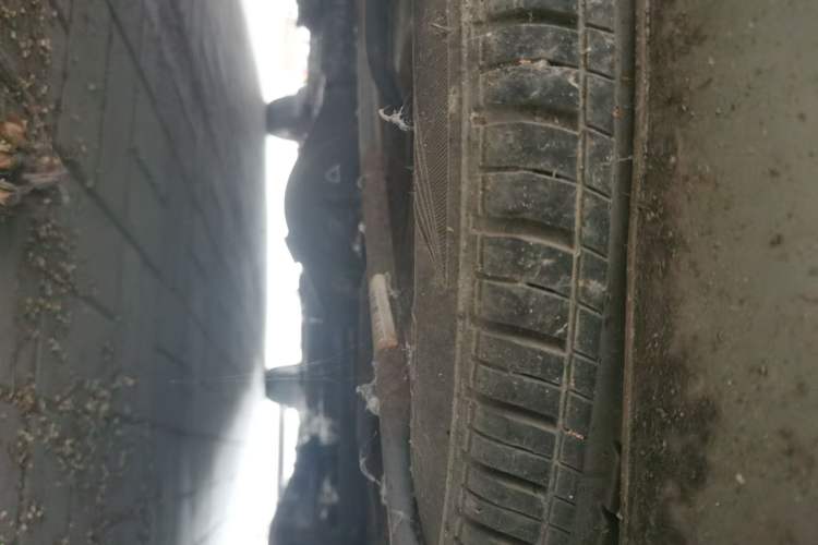 Used Dongfeng Fengon 2013 1.3L Manual Deluxe Edition DK13-08 Chassis Rear