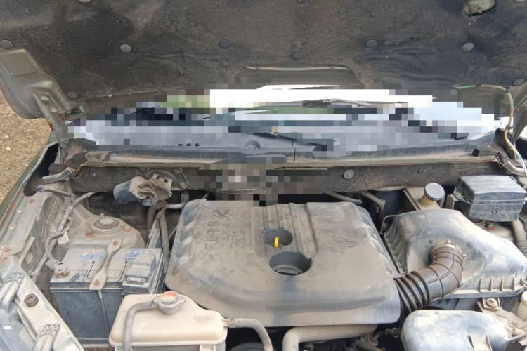 Used Dongfeng Fengon 2013 1.3L Manual Deluxe Edition DK13-08 Engine Bay