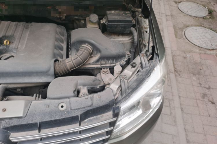 Used Dongfeng Fengon 2013 1.3L Manual Deluxe Edition DK13-08 Engine Bay Left