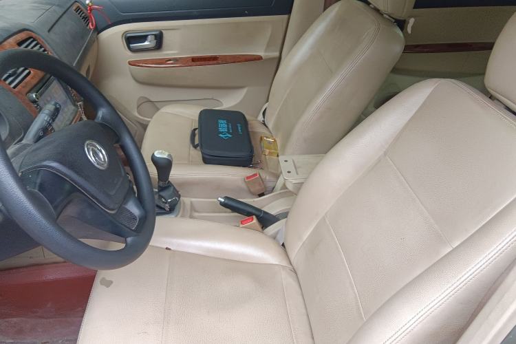Used Dongfeng Fengon 2013 1.3L Manual Deluxe Edition DK13-08 Left Front Seat