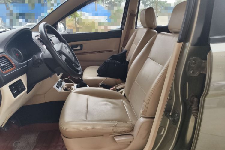 Used Dongfeng Fengon 2013 1.5L Manual Deluxe Model DK15 Left Front Seat