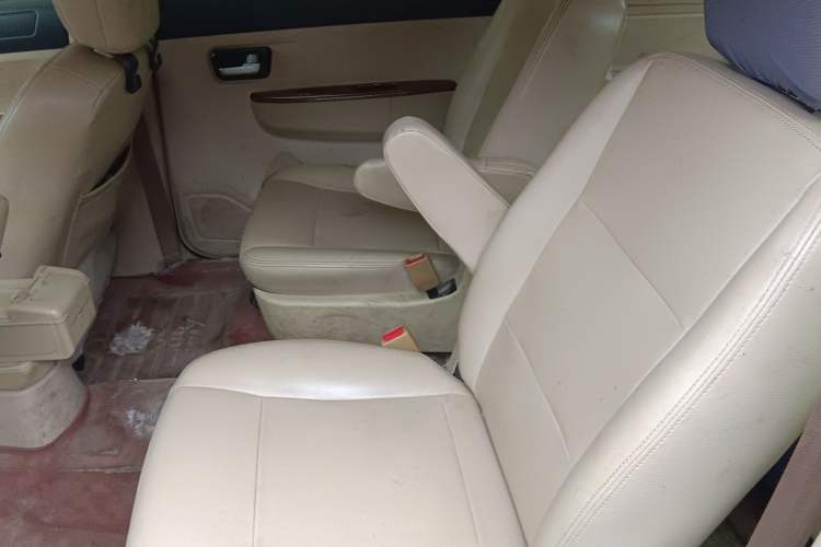 Used Dongfeng Fengon 2013 1.3L Manual Deluxe Edition DK13-08 Left Rear Seat