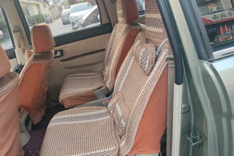 Used Dongfeng Fengon 2013 1.5L Manual Deluxe Model DK15 Left Rear Seat