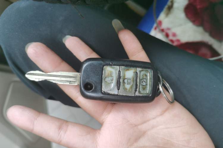 Used Dongfeng Fengon 2013 1.3L Manual Deluxe Edition DK13-08 Vehicle Key