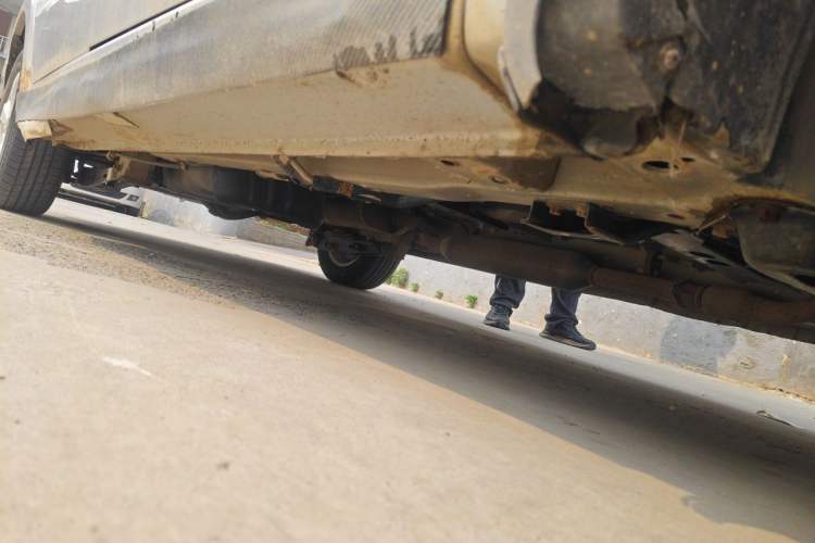 Used Dongfeng Fengon 2013 1.3L Manual Deluxe Edition DK13-08 Chassis Front Right