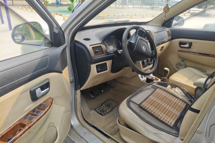 Used Dongfeng Fengon 2013 1.3L Manual Deluxe Edition DK13-08 Driver Seat