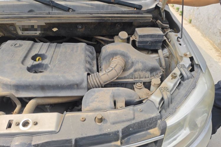 Used Dongfeng Fengon 2013 1.3L Manual Deluxe Edition DK13-08 Engine Bay Left