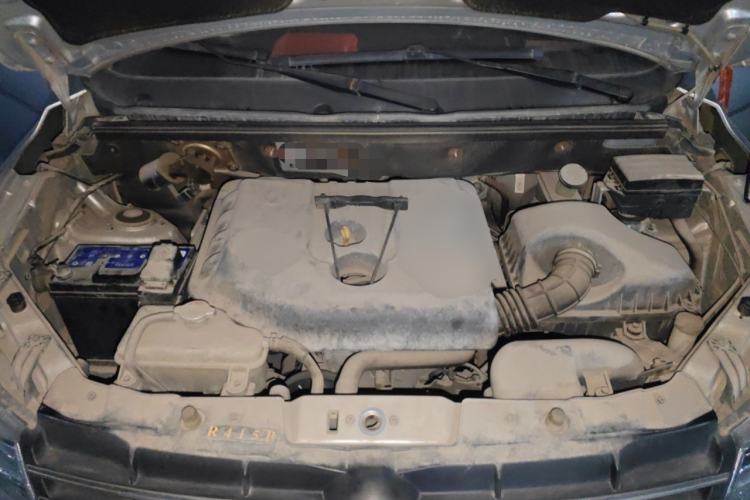 Used Dongfeng Fengon 2013 1.3L Manual Deluxe Edition DK13-08 Engine Bay