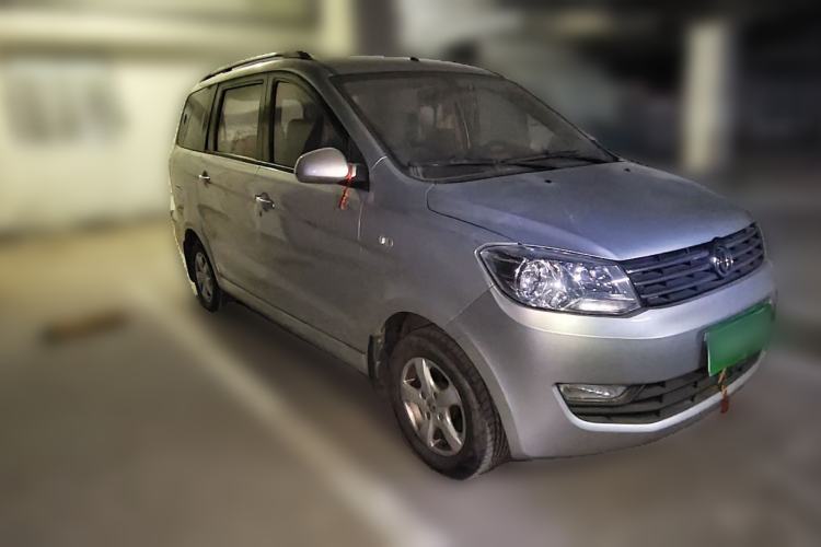 Used Dongfeng Fengon 2013 1.3L Manual Deluxe Edition DK13-08 Front Right 45 Deg