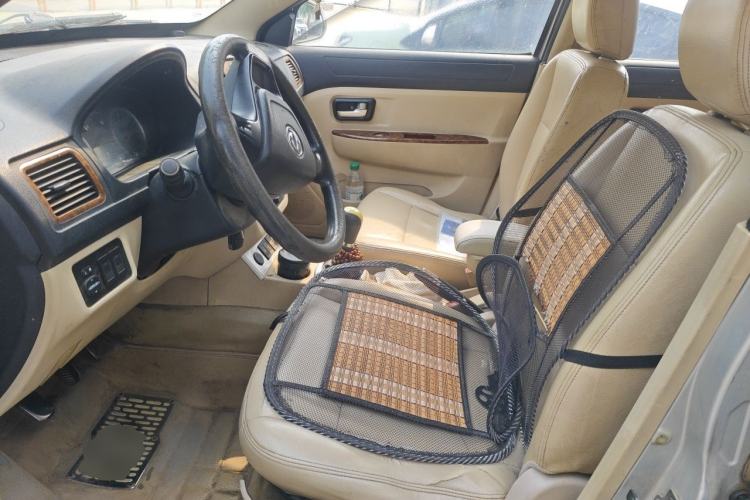 Used Dongfeng Fengon 2013 1.3L Manual Deluxe Edition DK13-08 Left Front Seat