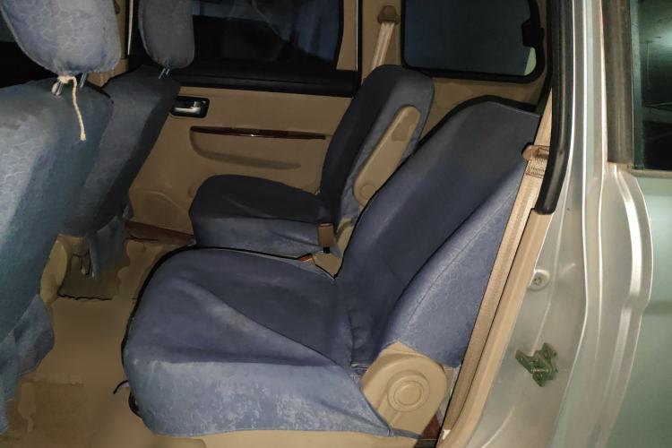 Used Dongfeng Fengon 2013 1.3L Manual Deluxe Edition DK13-08 Left Rear Seat