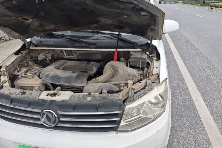 Used Dongfeng Fengon 2013 1.5L Manual Deluxe Model DK15 Engine Bay Left