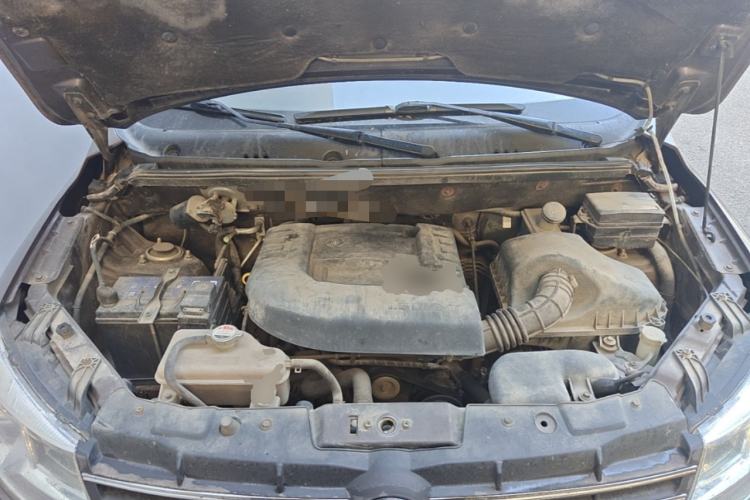 Used Dongfeng Fengon 2013 1.5L Manual Deluxe Model DK15 Engine Bay