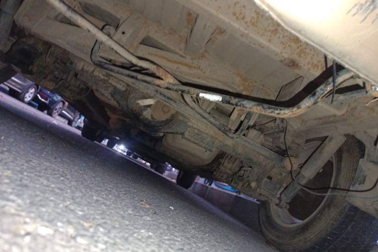 Used Dongfeng Fengon 2013 1.3L Manual Deluxe Edition DK13-08 Chassis Rear