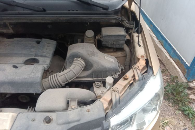 Used Dongfeng Fengon 2013 1.3L Manual Deluxe Edition DK13-08 Engine Bay Left