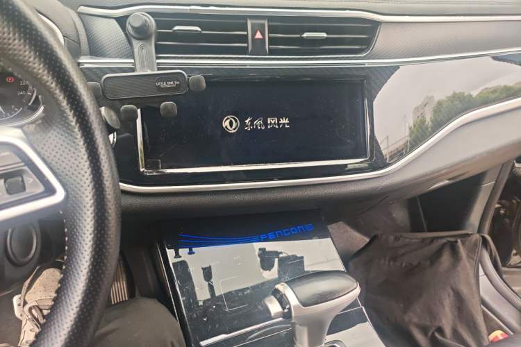 Used Dongfeng Fengon ix5 2019 220T CVT ZhiShang Trim China V Standard Audio And AC Panel