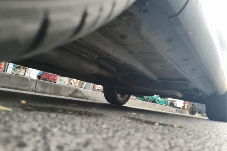 Used Dongfeng Fengon ix5 2019 220T CVT ZhiShang Trim China V Standard Chassis Front Left