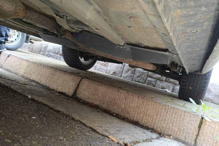 Used Dongfeng Fengon ix5 2019 220T CVT ZhiShang Trim China V Standard Chassis Front Left