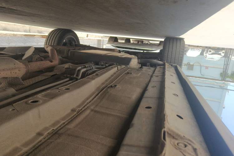 Used Dongfeng Fengon ix5 2019 220T CVT ZhiShang Trim China V Standard Chassis Front Right
