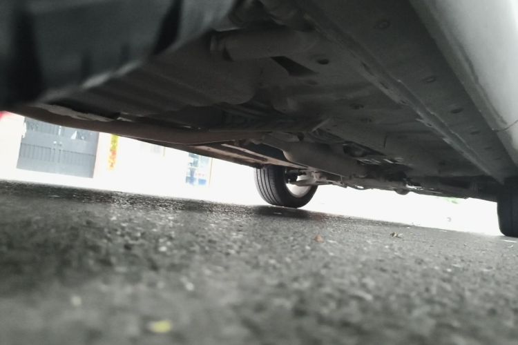 Used Dongfeng Fengon ix5 2019 220T CVT ZhiShang Trim China V Standard Chassis Rear Right
