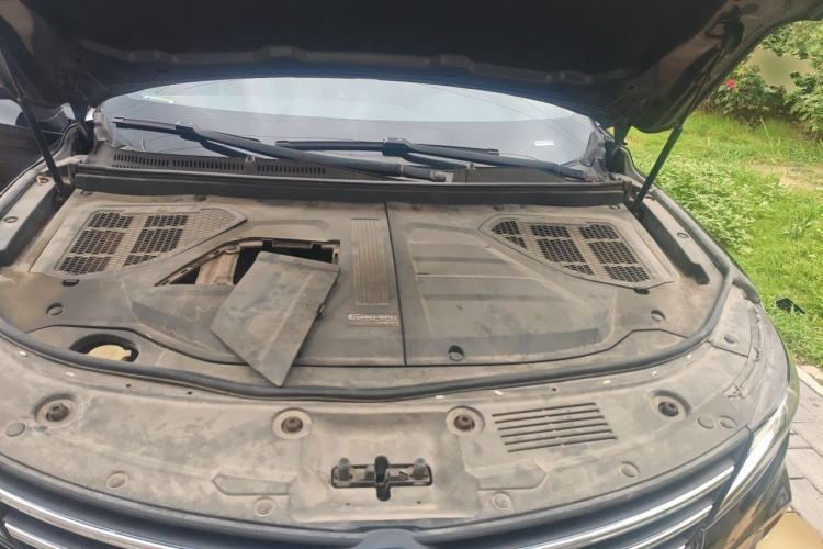 Used Dongfeng Fengon ix5 2019 220T CVT ZhiShang Trim China V Standard Engine Bay