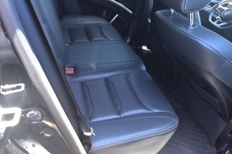 Used Dongfeng Fengon ix5 2019 280TGDI CVT Smart Version China V Standard Interior 10