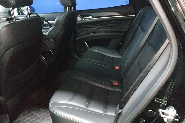 Used Dongfeng Fengon ix5 2019 220T CVT Zhiyue Trim China V Emission Standard Left Rear Seat