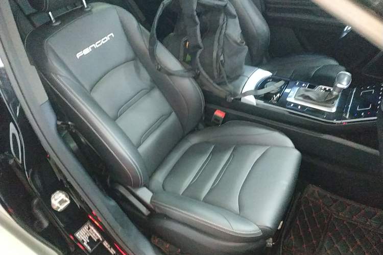 Used Dongfeng Fengon ix5 2019 220T CVT Zhiyue Trim China V Emission Standard Right Front Seat