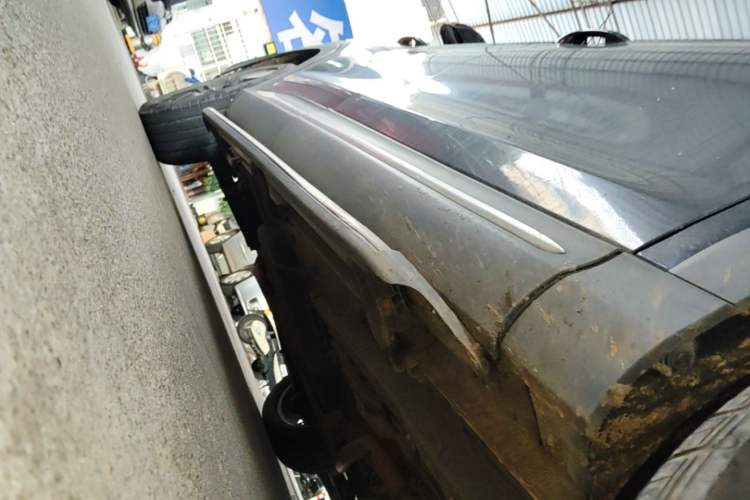Used Dongfeng Fengon ix5 2019 220T CVT ZhiShang Trim China V Standard Right Side Sill