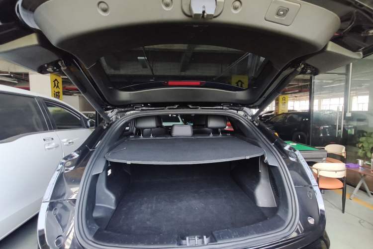 Used Dongfeng Fengon ix5 2019 280TGDI CVT Smart Version China V Standard Trunk