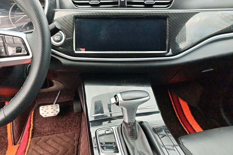 Used Dongfeng Fengon ix5 2019 220T CVT ZhiShang Trim China V Standard Audio And AC Panel