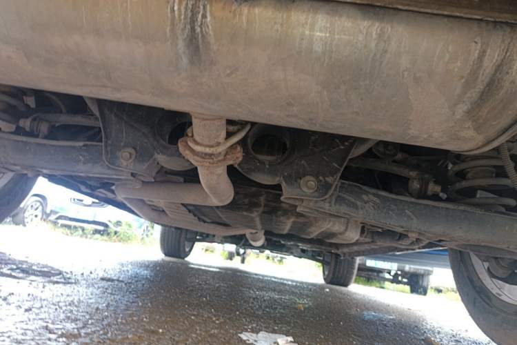 Used Dongfeng Fengon ix5 2019 220T CVT Zhiyue Trim China V Emission Standard Chassis Rear