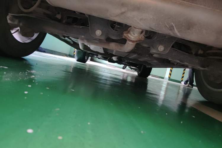 Used Dongfeng Fengon ix5 2019 220T CVT Zhiyue Trim China V Emission Standard Chassis Rear
