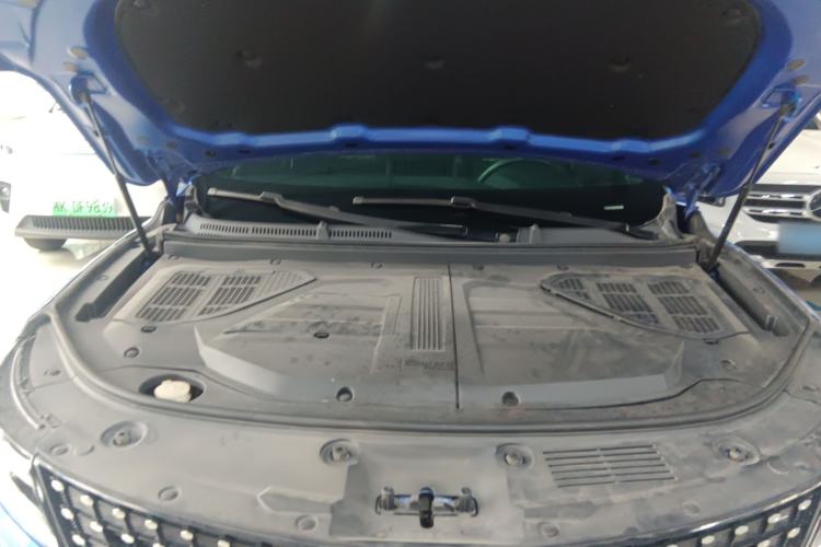 Used Dongfeng Fengon ix5 2019 220T CVT Zhiyue Trim China VI Standard Engine Bay