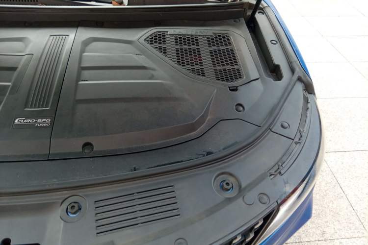 Used Dongfeng Fengon ix5 2019 220T CVT Zhiyue Trim China V Emission Standard Engine Bay Left