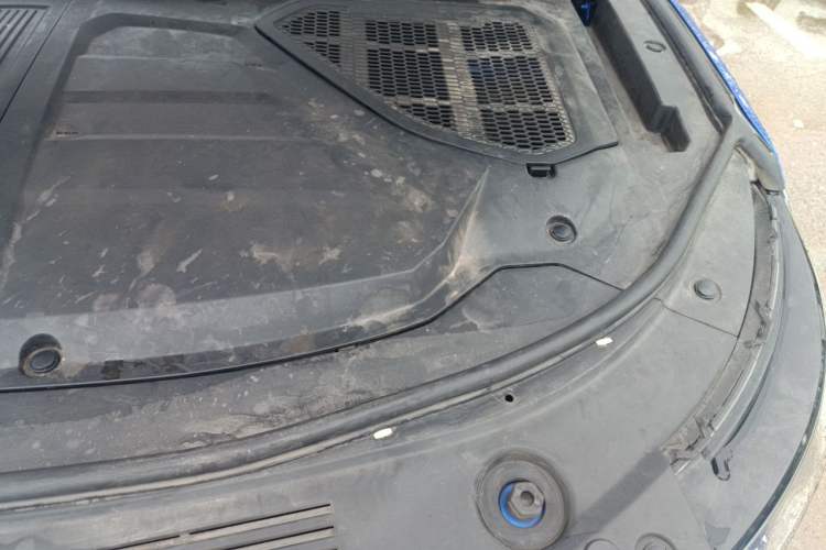 Used Dongfeng Fengon ix5 2019 220T CVT Zhiyue Trim China V Emission Standard Engine Bay Left