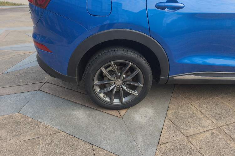 Used Dongfeng Fengon ix5 2019 220T CVT ZhiShang Trim China V Standard Exterior 4