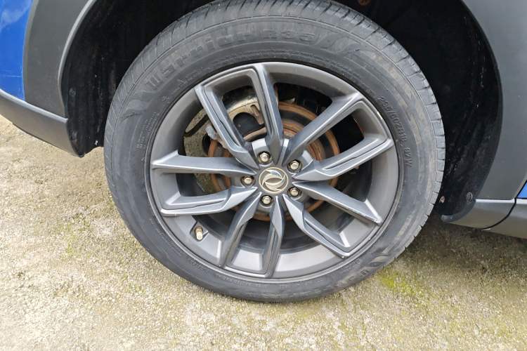 Used Dongfeng Fengon ix5 2019 220T CVT ZhiShang Trim China V Standard Exterior 5