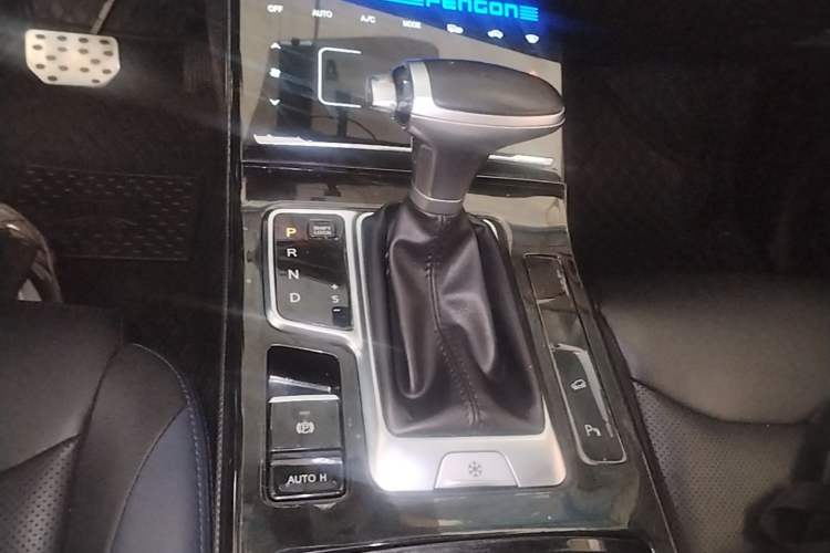 Used Dongfeng Fengon ix5 2019 220T CVT Zhiyue Trim China V Emission Standard Gear Lever