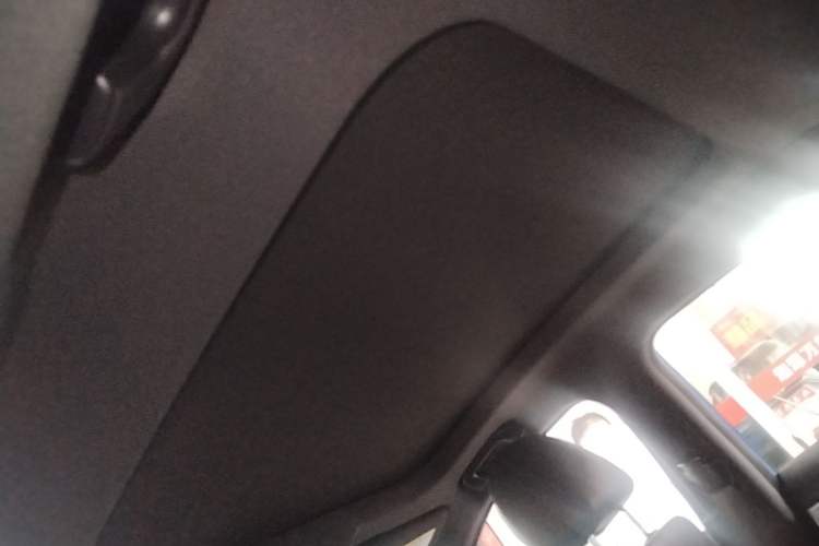 Used Dongfeng Fengon ix5 2019 220T CVT Zhiyue Trim China V Emission Standard Headliner