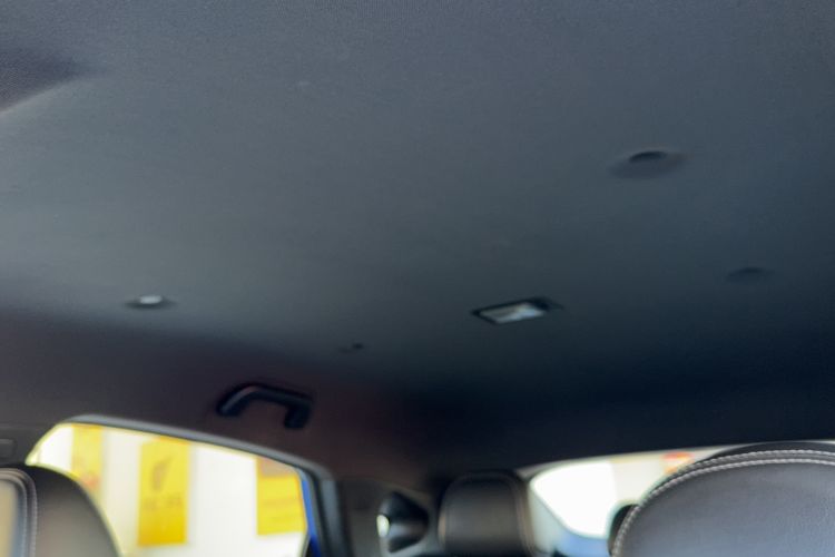 Used Dongfeng Fengon ix5 2019 220T CVT ZhiShang Trim China V Standard Headliner