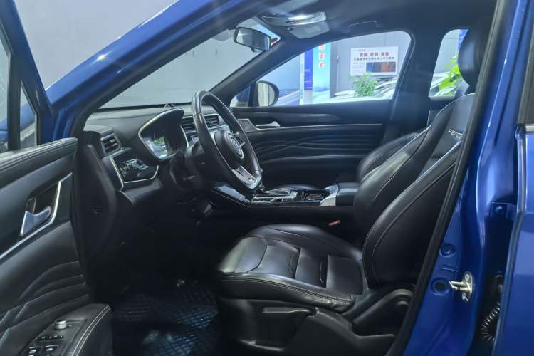 Used Dongfeng Fengon ix5 2019 220T CVT ZhiShang Trim China V Standard Interior 2