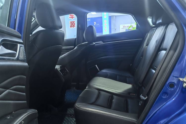 Used Dongfeng Fengon ix5 2019 220T CVT ZhiShang Trim China V Standard Interior 3