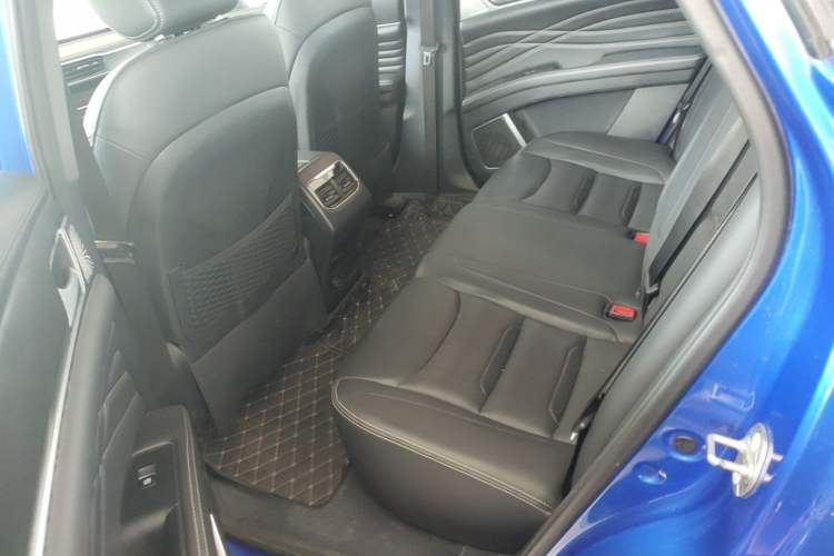 Used Dongfeng Fengon ix5 2019 220T CVT Zhiyue Trim China V Emission Standard Left Rear Seat