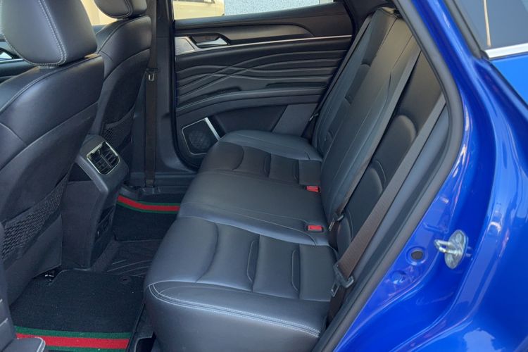 Used Dongfeng Fengon ix5 2019 220T CVT ZhiShang Trim China V Standard Left Rear Seat