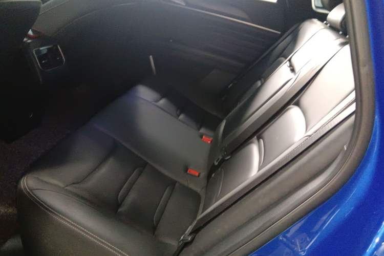 Used Dongfeng Fengon ix5 2019 220T CVT Zhiyue Trim China VI Standard Left Rear Seat
