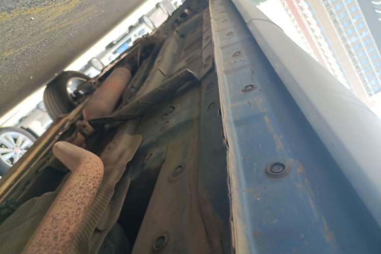 Used Dongfeng Fengon ix5 2019 220T CVT Zhiyue Trim China V Emission Standard Left Side Sill